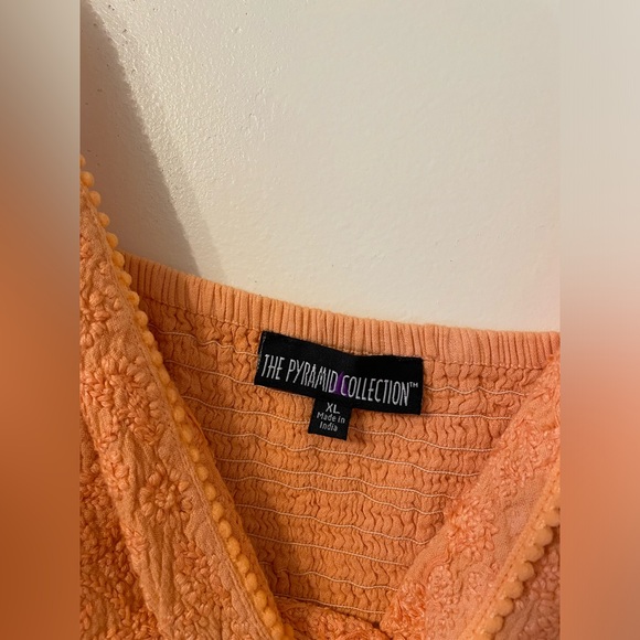 THE PYRAMID COLLECTION Spaghetti Strap Dress - Picture 4 of 9